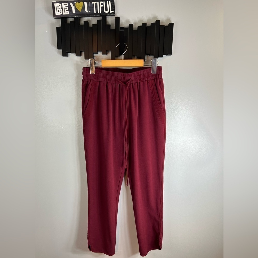Solitaire Anthopologie Burgundy High Rise Drawstring Pants Size Small